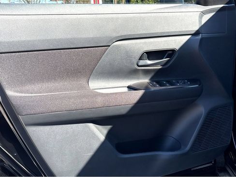 New 2026 Nissan Kicks S w/ Charging Package FWD image 17