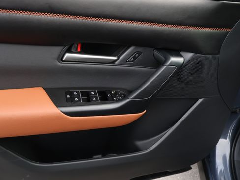 Certified 2025 MAZDA CX-50 Meridian Edition w/ Weather Package image 23