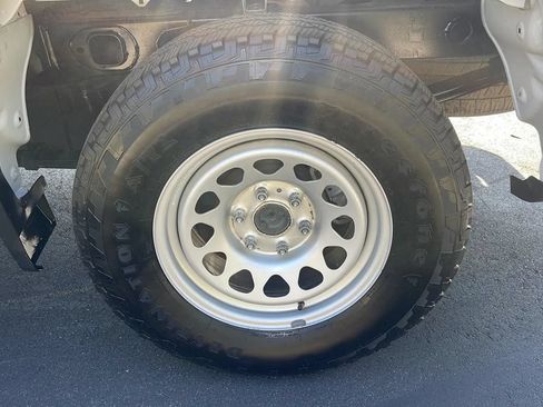 Used 2021 Chevrolet Silverado 1500 W/T w/ WT Fleet Convenience Package AWD/4WD image 20