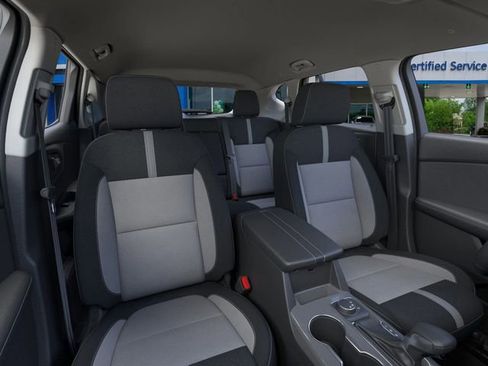 New 2026 Chevrolet Blazer LT image 16