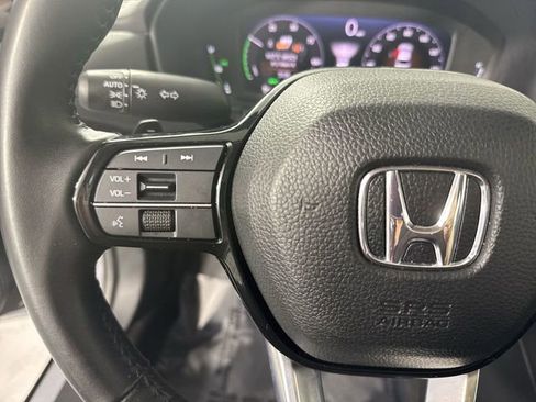 Used 2023 Honda Accord Touring image 13
