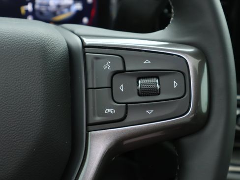 New 2026 Chevrolet Silverado 2500 ZR2 w/ LPO, Dark Essentials Package AWD/4WD image 17