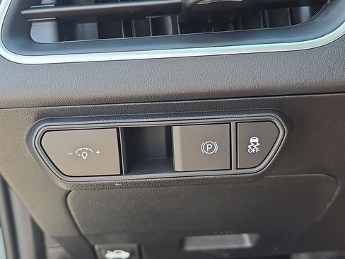 New 2025 Kia K4 LXS image 30