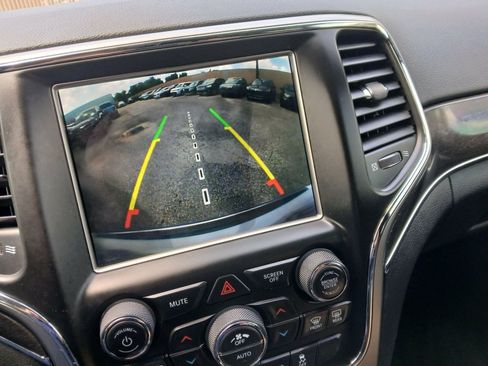 Used 2018 Jeep Grand Cherokee Limited RWD image 14