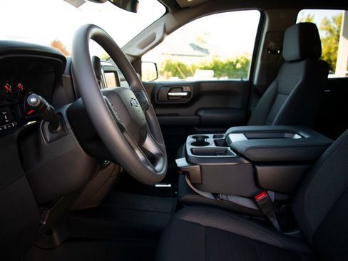 New 2026 Chevrolet Silverado 1500 Custom Trail Boss w/ LPO, Dark Essentials Package AWD/4WD image 14