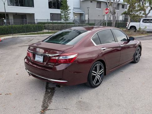 Used 2016 Honda Accord Sport image 7