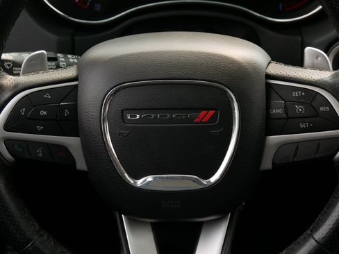 Used 2016 Dodge Durango Citadel w/ Premium Entertainment Group AWD/4WD image 32