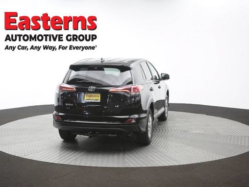 Used 2018 Toyota RAV4 LE w/ All Weather Liner Package FWD image 38