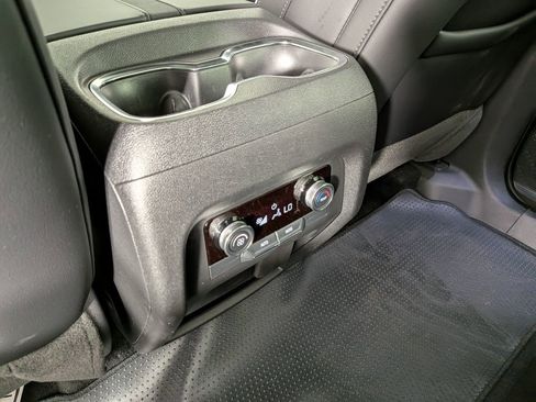 New 2025 Buick Enclave Sport Touring w/ Super Cruise Package FWD image 31