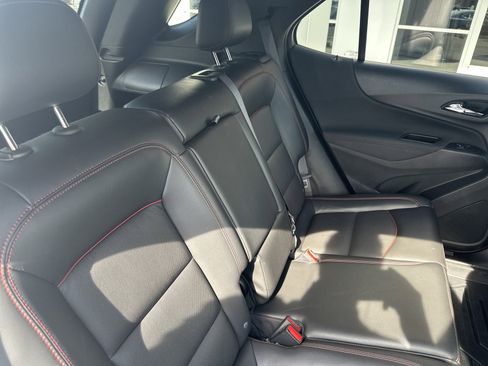 Used 2022 Chevrolet Equinox RS w/ RS Leather Package FWD image 24