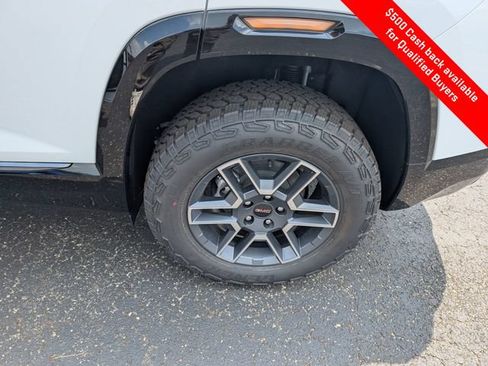 New 2027 GMC Terrain AT4 w/ Convenience Package III AWD/4WD image 22
