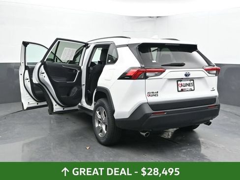 Used 2024 Toyota RAV4 LE AWD/4WD image 51