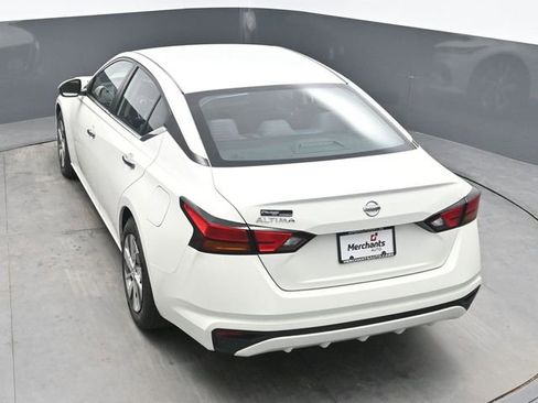 Used 2021 Nissan Altima 2.5 S FWD image 29