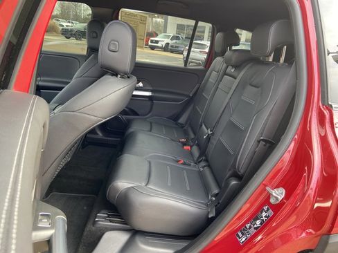 Used 2021 Mercedes-Benz GLB 250 4MATIC image 15
