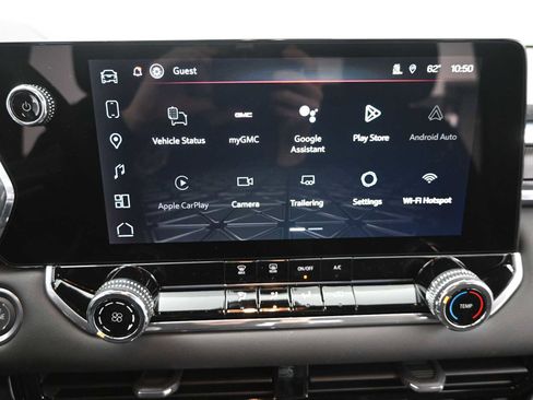 New 2026 GMC Canyon Elevation image 17