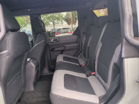Used 2023 Ford Bronco Big Bend AWD/4WD image 15