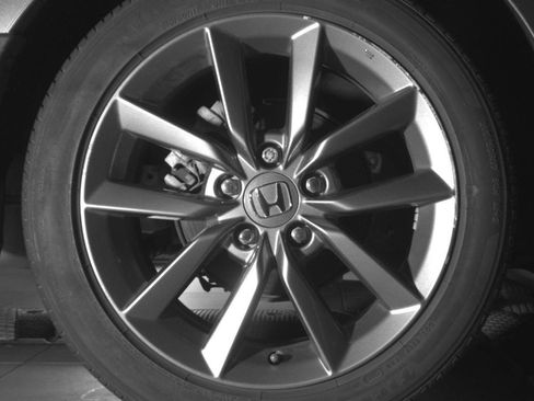 Used 2019 Honda Civic EX-L image 15