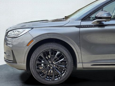 New 2025 Lincoln Corsair Reserve w/ Jet Appearance Package image 9