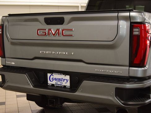 Used 2024 GMC Sierra 2500 Denali w/ Denali Reserve Package AWD/4WD image 23