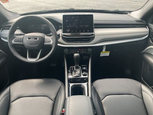 New 2026 Jeep Compass Limited AWD/4WD image 10