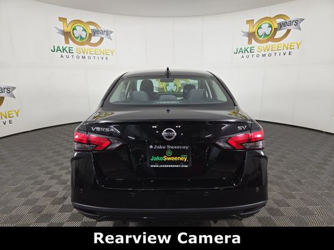 Used 2021 Nissan Versa SV image 7