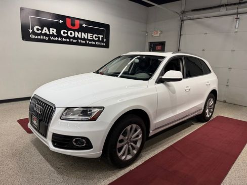 Used 2014 Audi Q5 2.0T Premium w/ Lighting Package AWD/4WD image 2