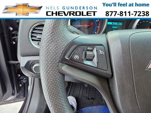 Used 2016 Chevrolet Cruze Eco image 20