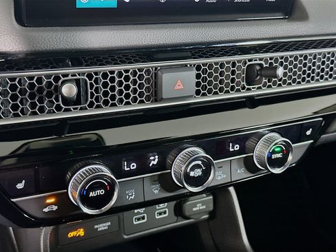 Used 2024 Honda Civic Touring image 24