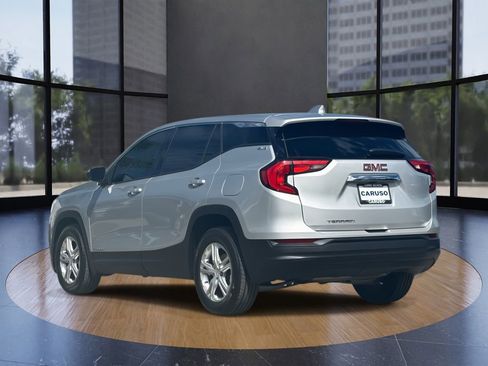 Used 2020 GMC Terrain SLE image 5