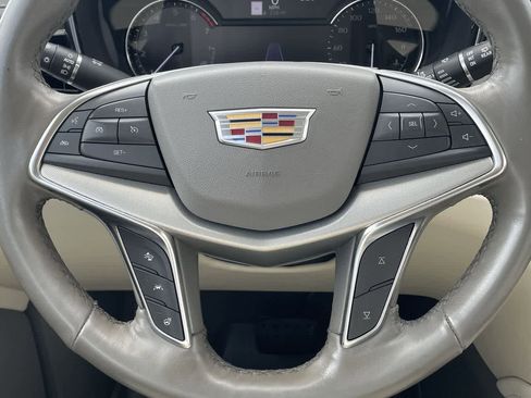 Certified 2023 Cadillac XT5 Premium Luxury w/ LPO, Floor Liner Package image 10