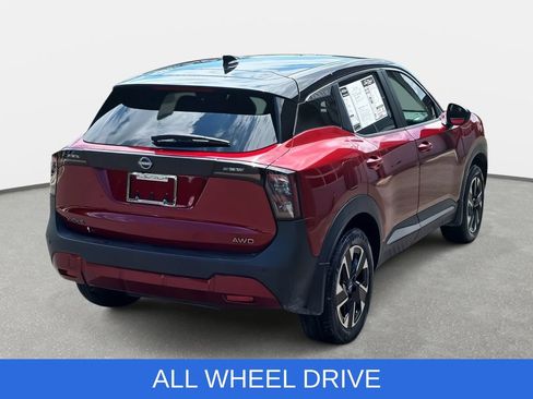 Used 2025 Nissan Kicks SV AWD/4WD image 5