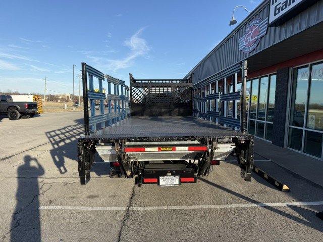 Used 2017 RAM 5500 Tradesman w/ Payload Upgrade Package AWD/4WD image 11