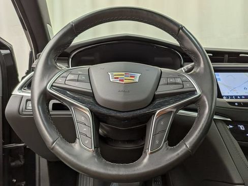 Certified 2023 Cadillac XT5 Premium Luxury AWD/4WD image 10