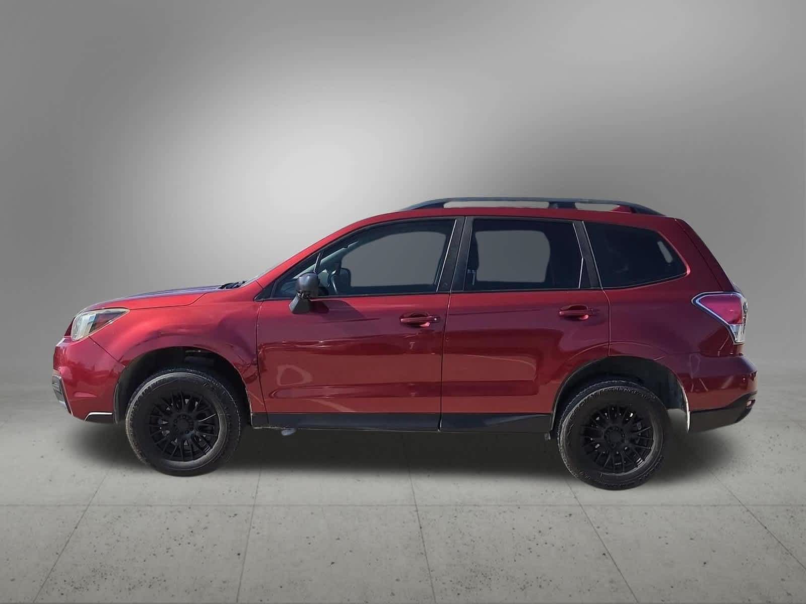 Used 2018 Subaru Forester 2.5i w/ Alloy Wheel Package AWD/4WD image 3