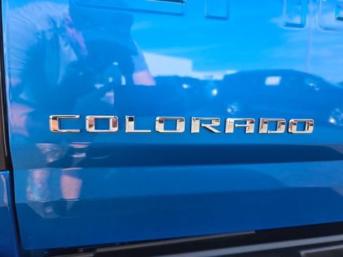 Used 2022 Chevrolet Colorado Z71 RWD image 14
