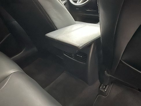 Used 2024 MAZDA CX-30 AWD 2.5 S w/ Preferred Package image 27