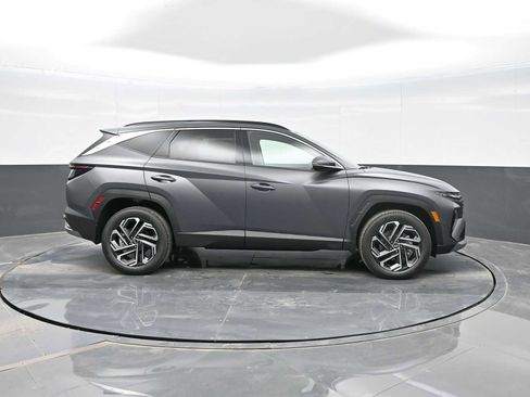 New 2026 Hyundai Tucson Limited image 9