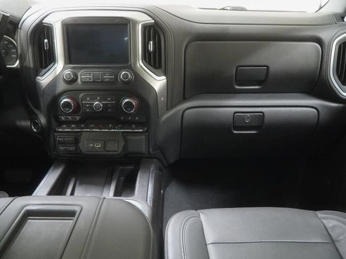 Used 2019 Chevrolet Silverado 1500 LTZ AWD/4WD image 45