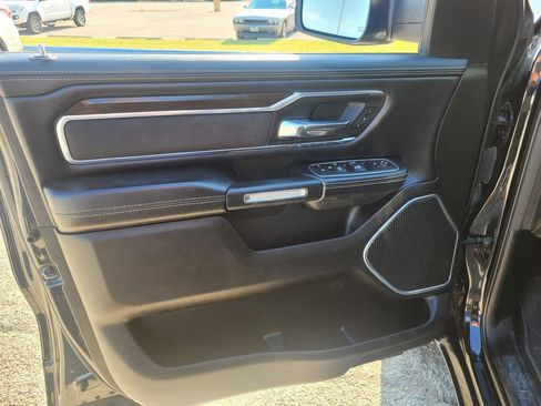Used 2022 RAM 1500 Laramie AWD/4WD image 20