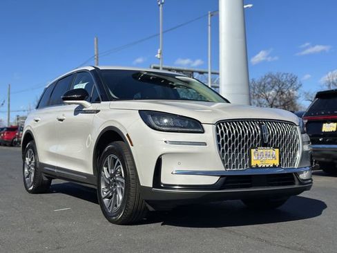 Certified 2024 Lincoln Corsair Premiere w/ Equipment Group 101A image 48