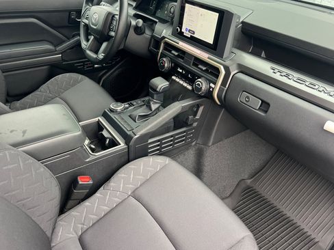 New 2026 Toyota Tacoma SR5 image 12