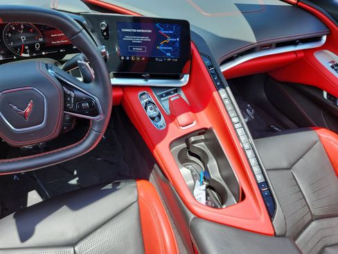 Used 2023 Chevrolet Corvette Stingray Premium Cpe w/ Z51 Performance Package RWD image 12
