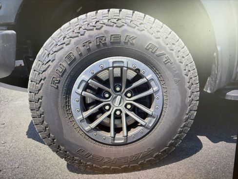 Used 2020 Ford F150 Raptor w/ Equipment Group 802A Luxury AWD/4WD image 5