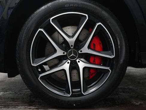 Certified 2022 Mercedes-Benz GLE 63 AMG S image 11