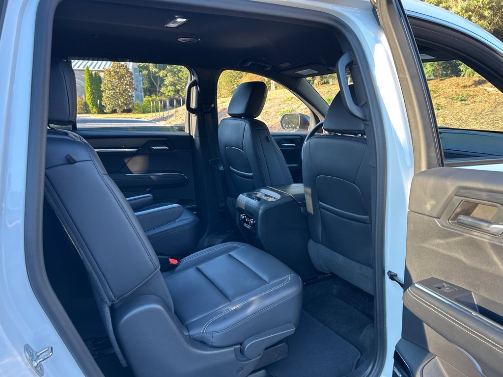 Used 2024 GMC Acadia Elevation FWD image 47