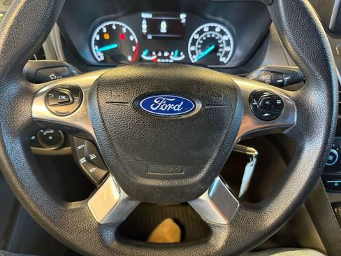 Used 2019 Ford Transit Connect XL image 11