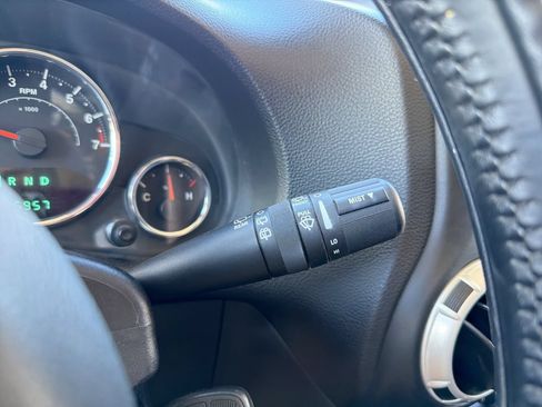 Used 2013 Jeep Wrangler Unlimited Sahara w/ Connectivity Group AWD/4WD image 25