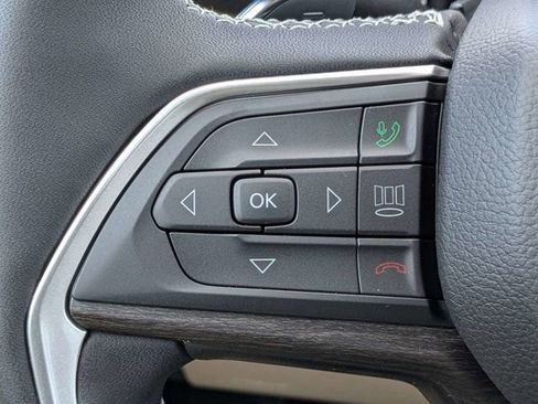 New 2026 Jeep Grand Cherokee Limited AWD/4WD image 25