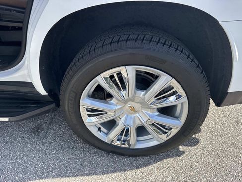 Used 2021 Chevrolet Tahoe High Country image 10