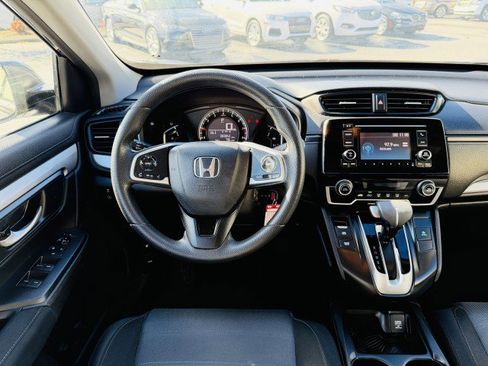 Used 2019 Honda CR-V LX image 6